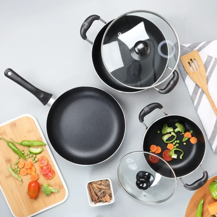 Majestic Tornado Aluminium Alloyed Non-Stick Cookware Set-11 Pcs - Image 2