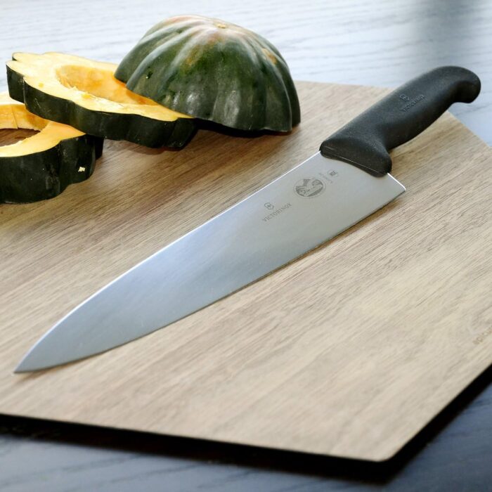 Victorinox 5.2003.25 10 Inch Fibrox Pro Chef's Knife, Black, 10" - Image 3